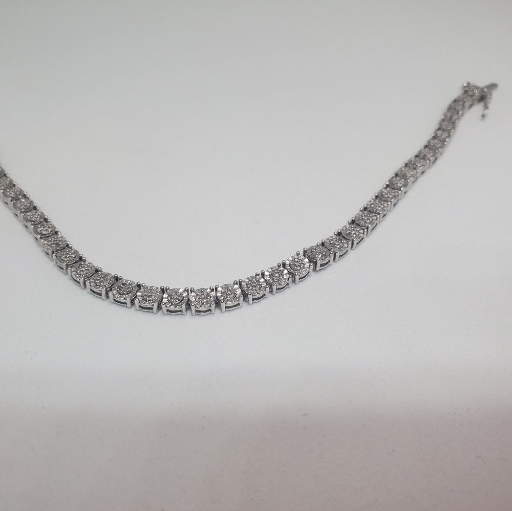 1/4 ct Diamond Tennis Bracelet in Sterling Silver,